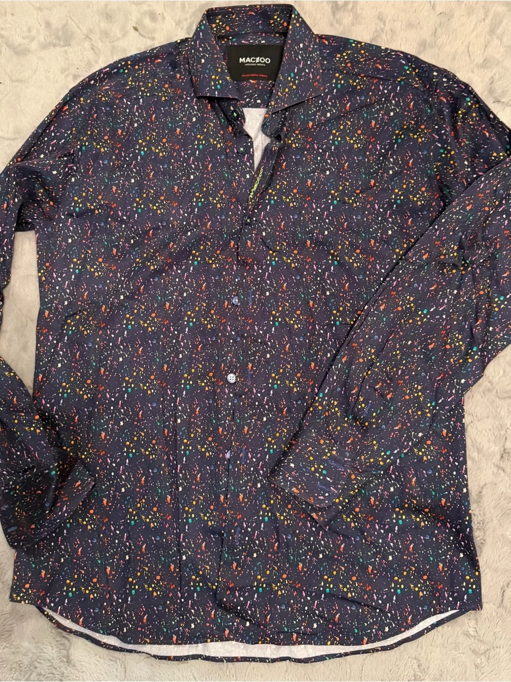 MACEOO men’s Navy Splatter-Print Button-Up Shirt, size 3/M!